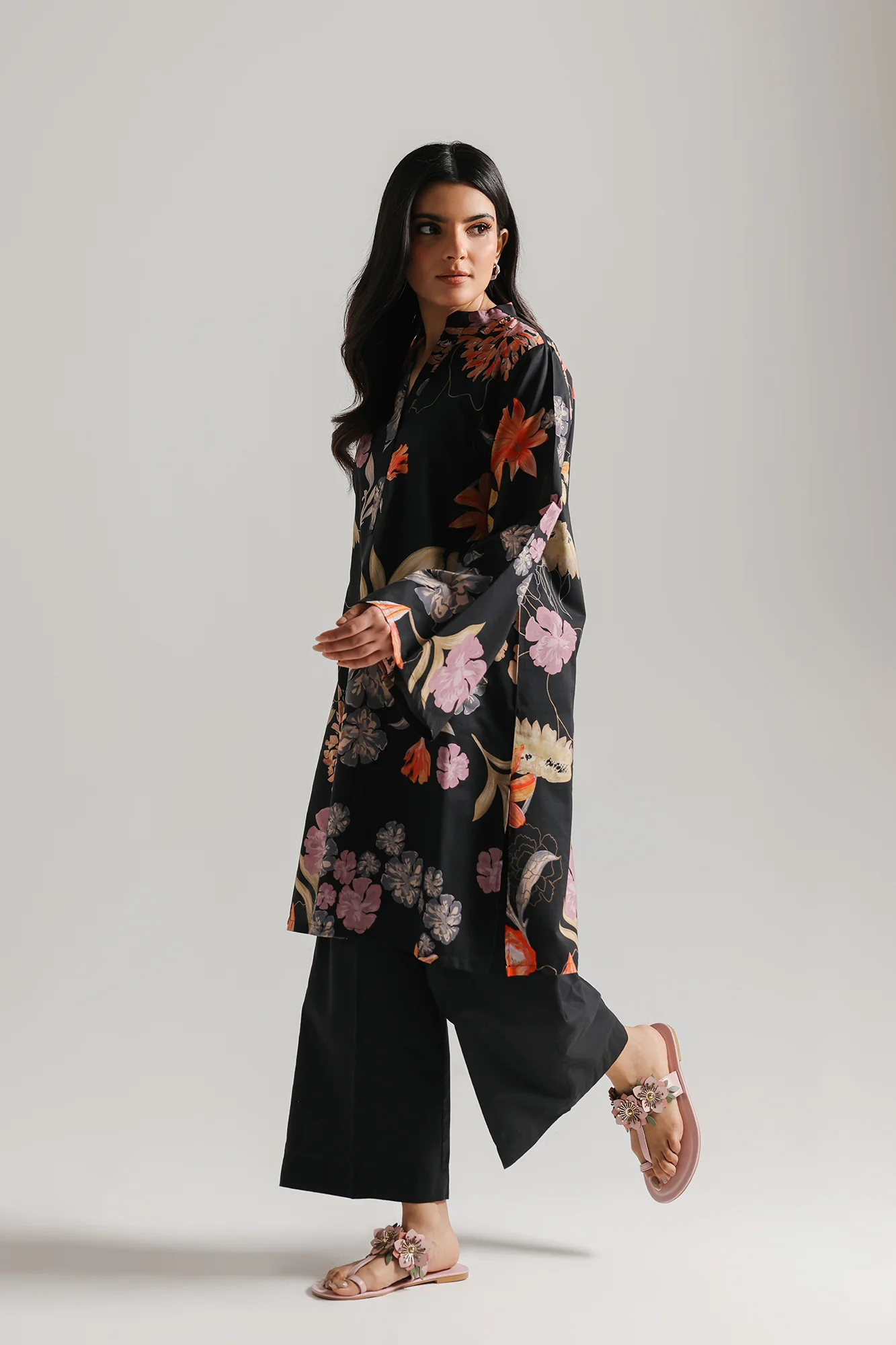 Spring Sale Women Eastern - Up to 50% Off